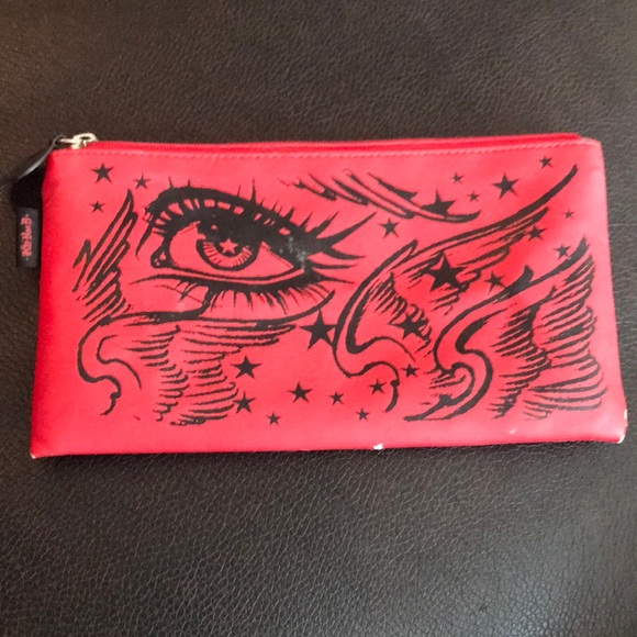 Red Kay Von D makeup bag. One or two flaws. RARE - Picture 1 of 10